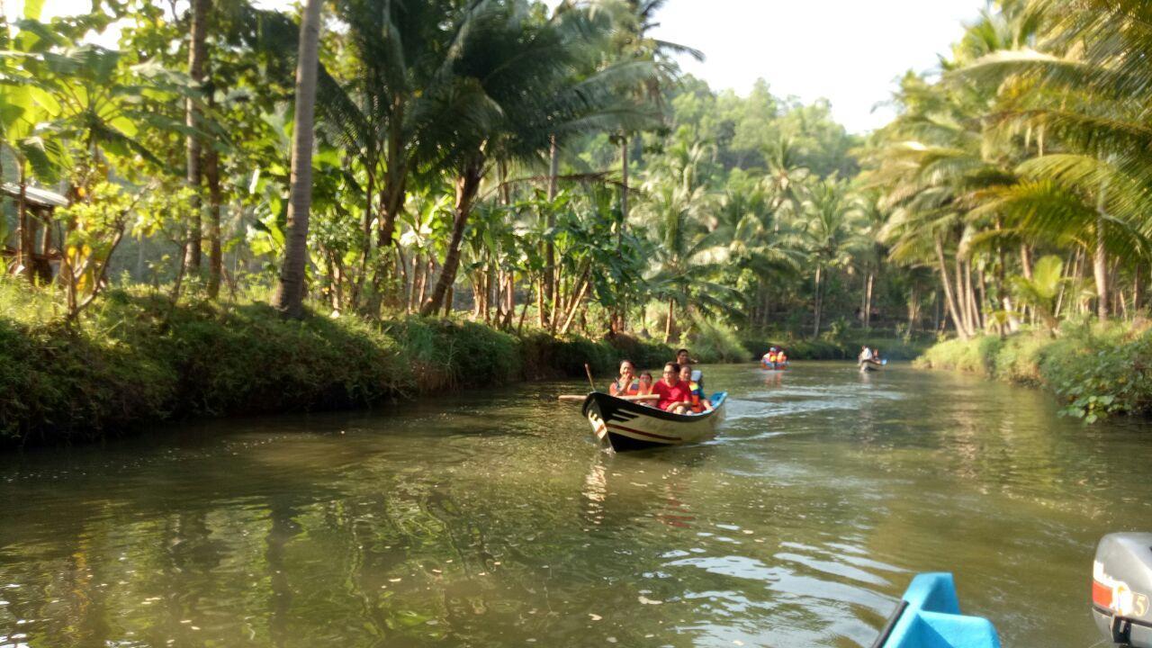 Harry'S Ocean House Watukarung Homestay Kalak Kültér fotó